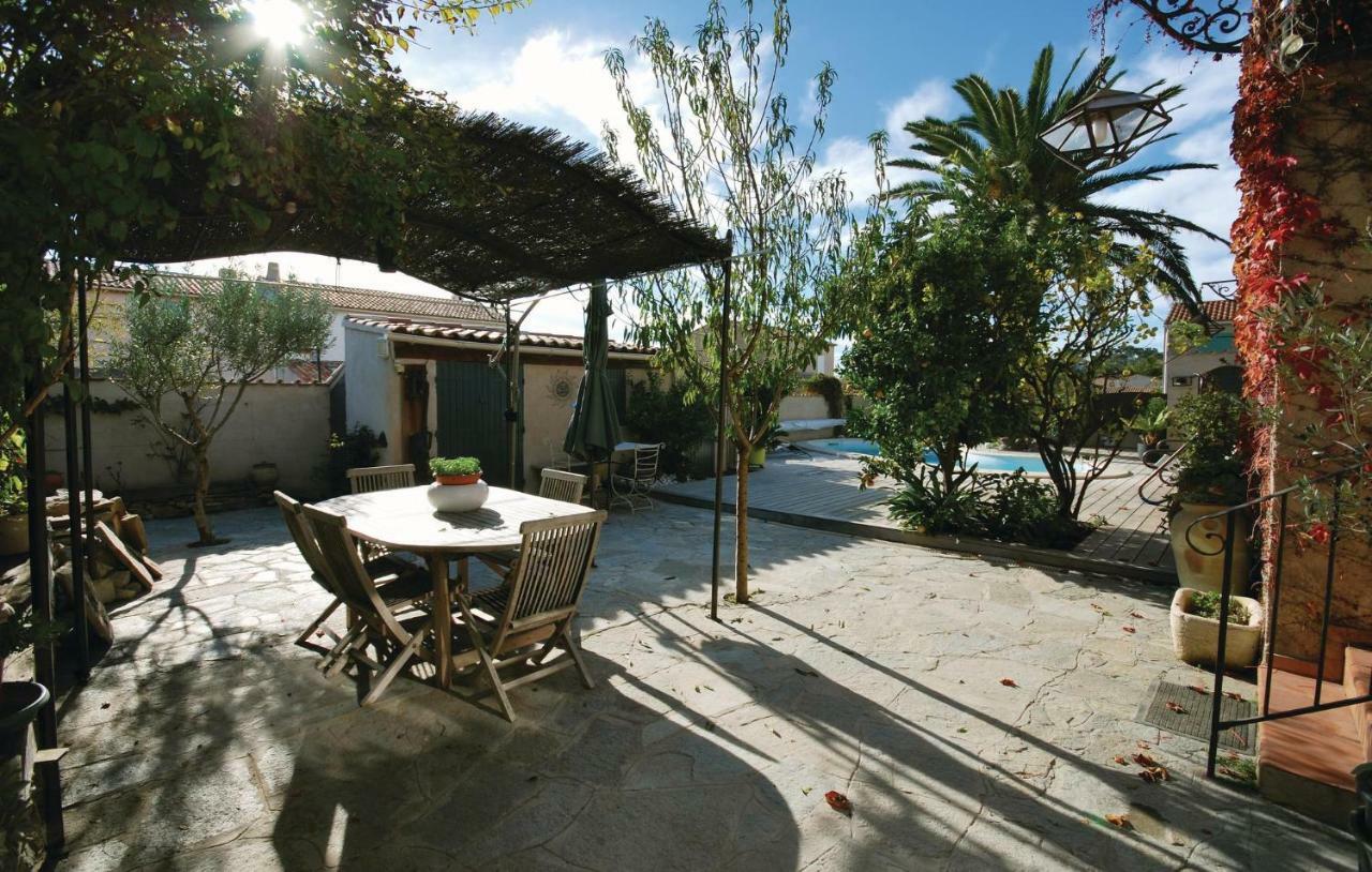 Awesome Home In Sanary Sur Mer With 4 Bedrooms, Wifi And Outdoor Swimming Pool Exterior photo